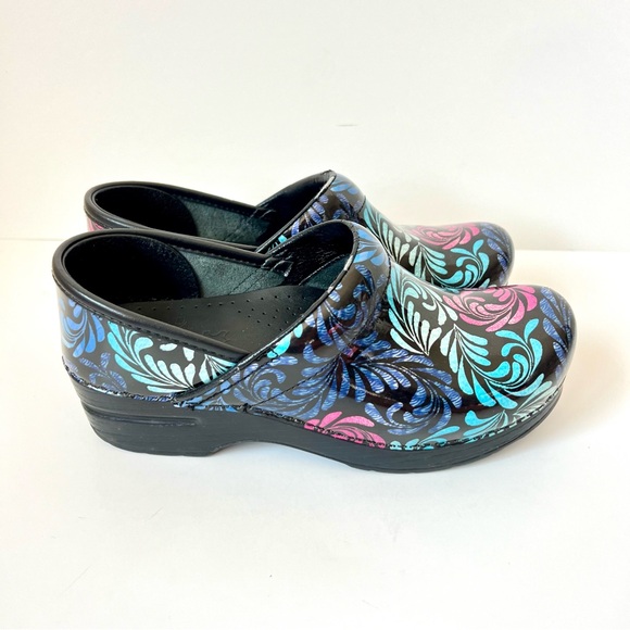 DANSKO Professional Colorful Paisley Leaf Patterned Clogs—SZ. 6.5-7 - Picture 9 of 12